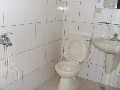 Ӥ