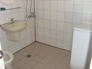 Ӥ