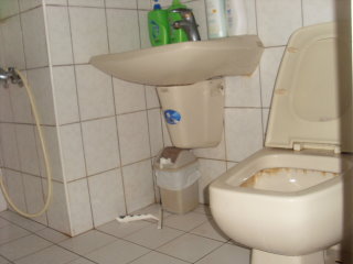 Ӥ