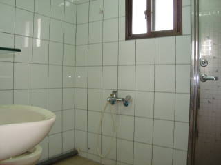Ӥ