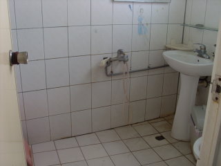 Ӥ