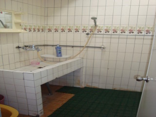 Ӥ