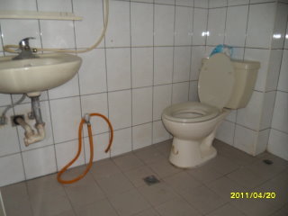 Ӥ