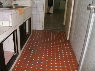 Ӥ