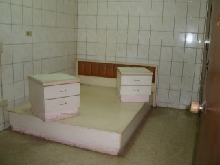 Ӥ