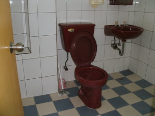 Ӥ